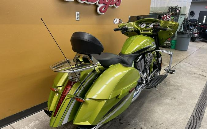 2015 Victory Motorcycles® Magnum™ Plasma Lime with Silver