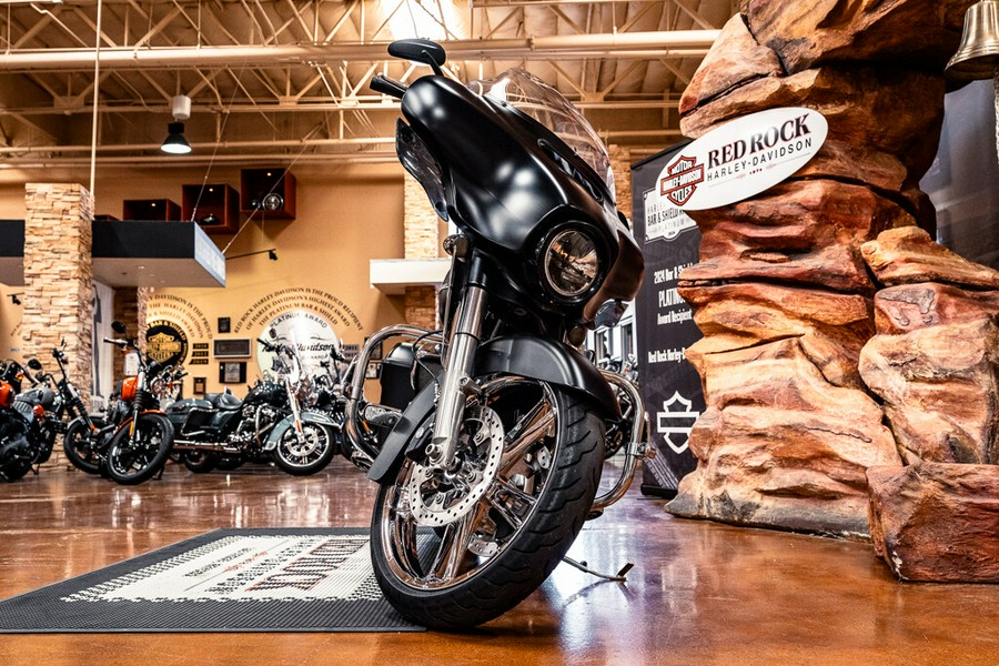 2017 Harley-Davidson Street Glide Special