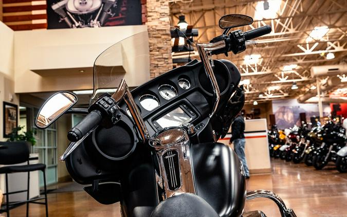 2017 Harley-Davidson Street Glide Special