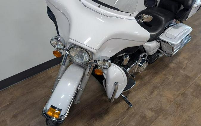 2013 Harley-Davidson® FLHTCU - Electra Glide® Ultra Classic®
