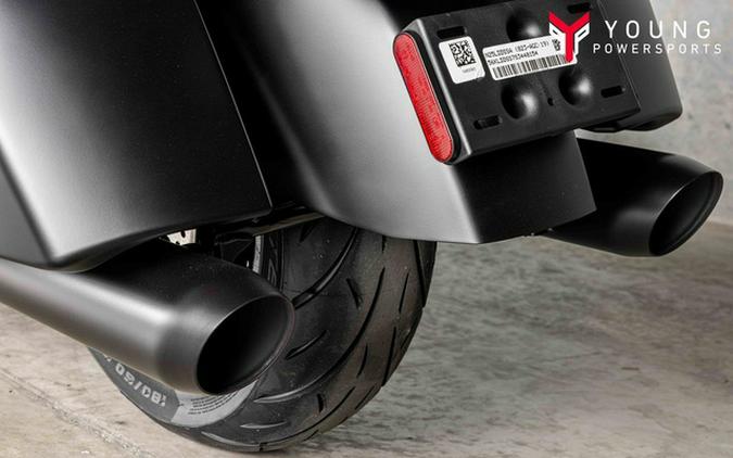 2025 Indian Pursuit Dark Horse Black Smoke