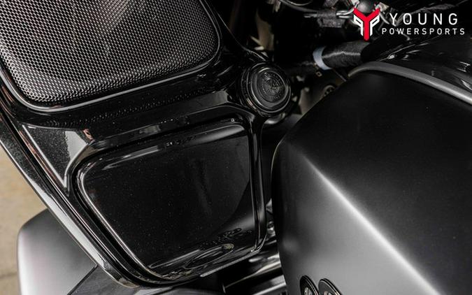 2025 Indian Pursuit Dark Horse Black Smoke