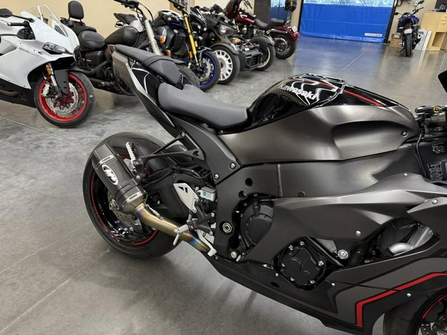 2022 Kawasaki Ninja® ZX™-10R ABS