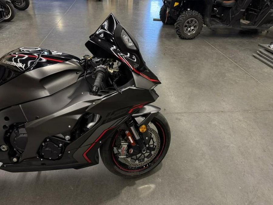 2022 Kawasaki Ninja® ZX™-10R ABS