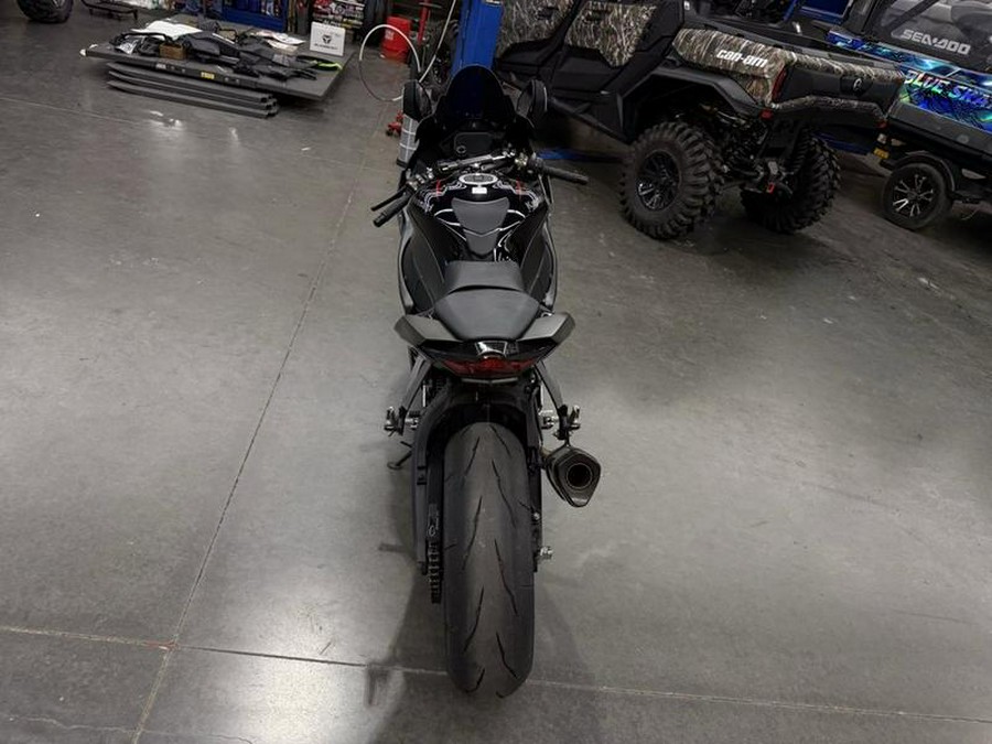 2022 Kawasaki Ninja® ZX™-10R ABS