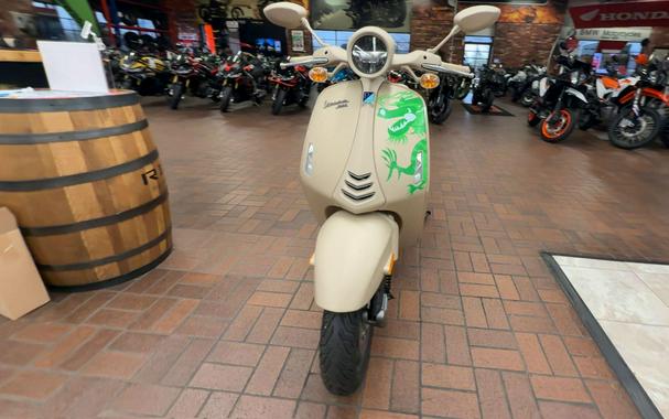 2024 Vespa 946 DRAGON 150