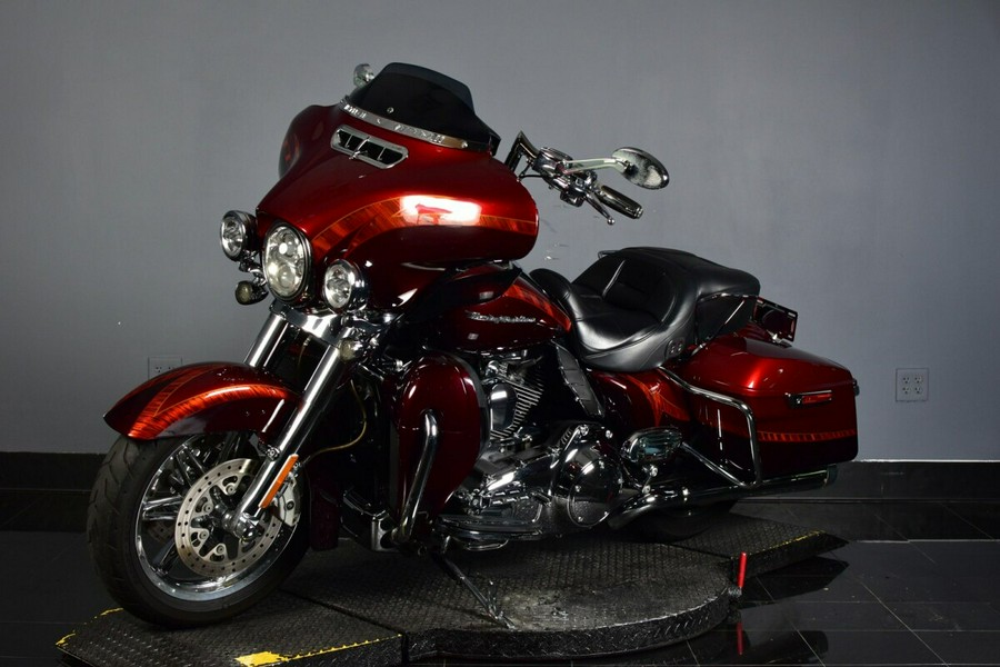 2014 Harley-Davidson® CVO™ Electra Glide Ultra Limited®
