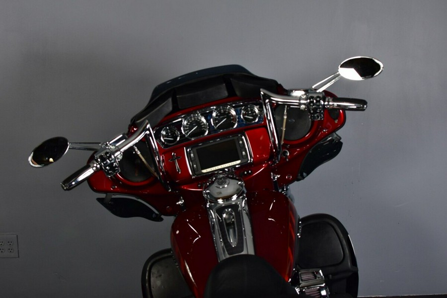 2014 Harley-Davidson® CVO™ Electra Glide Ultra Limited®