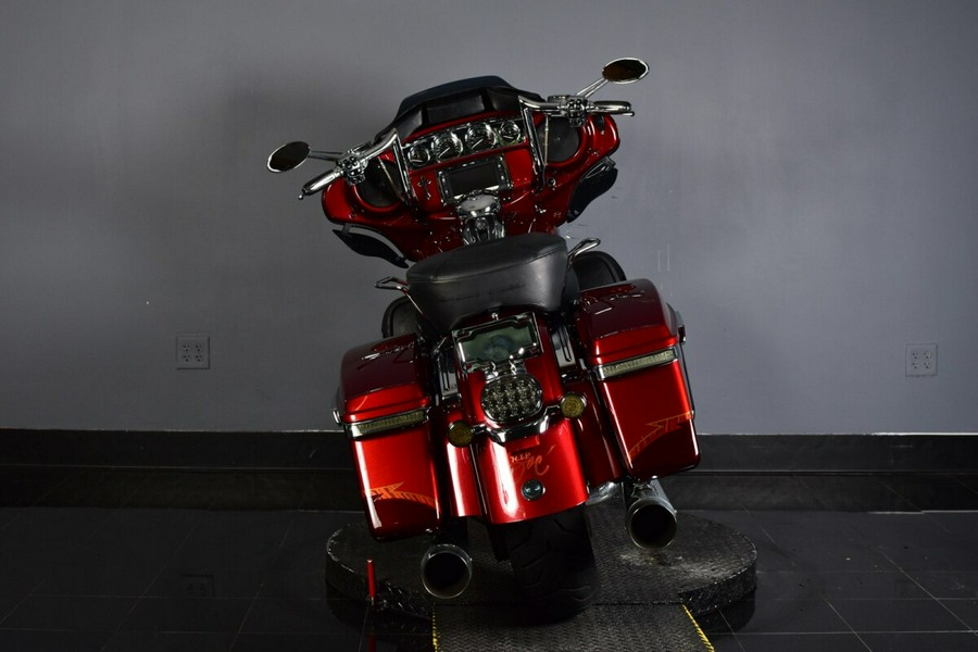 2014 Harley-Davidson® CVO™ Electra Glide Ultra Limited®