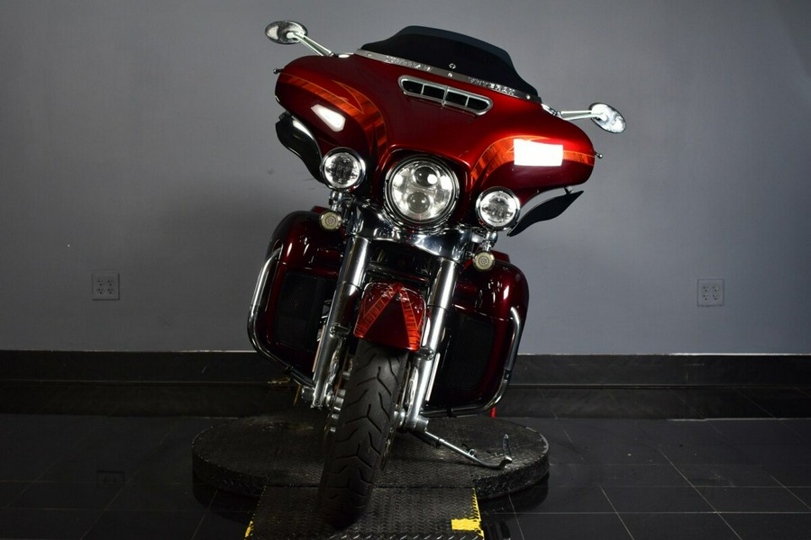 2014 Harley-Davidson® CVO™ Electra Glide Ultra Limited®