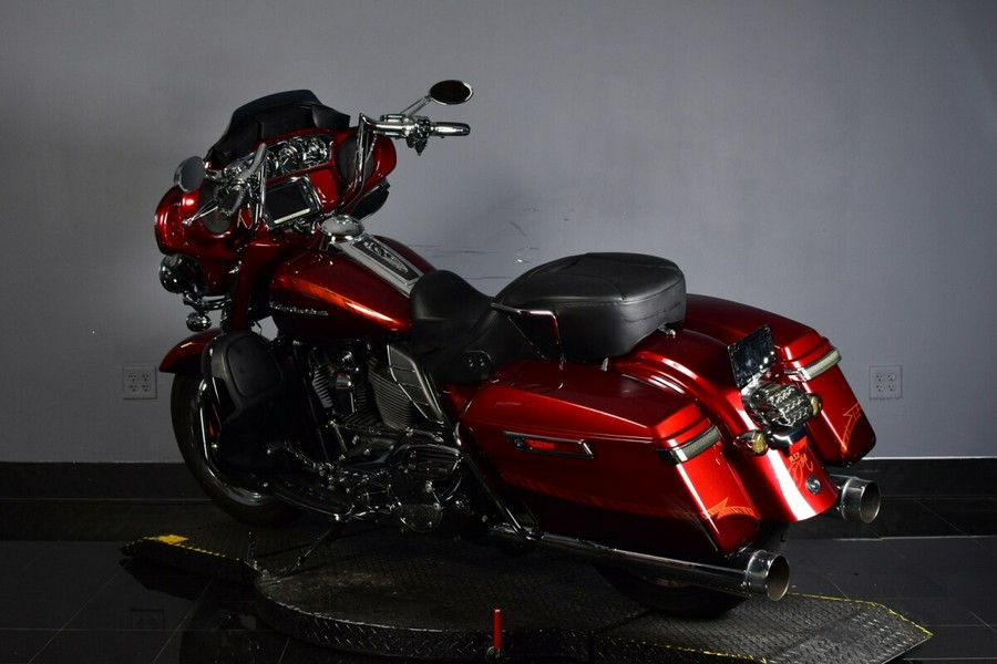 2014 Harley-Davidson® CVO™ Electra Glide Ultra Limited®