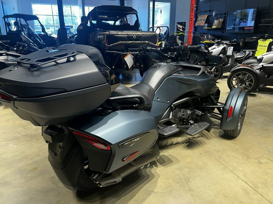 2024 Can-Am Spyder F3 Limited Dark Wheels