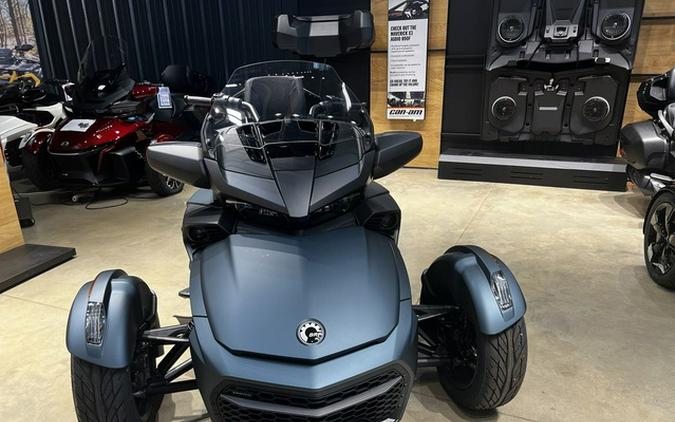 2024 Can-Am Spyder F3 Limited Dark Wheels