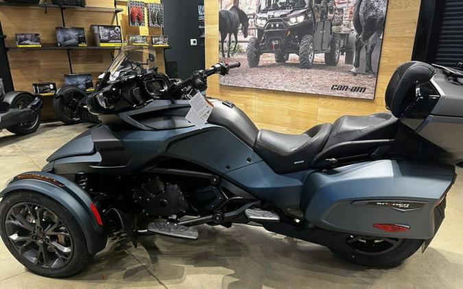2024 Can-Am Spyder F3 Limited Dark Wheels
