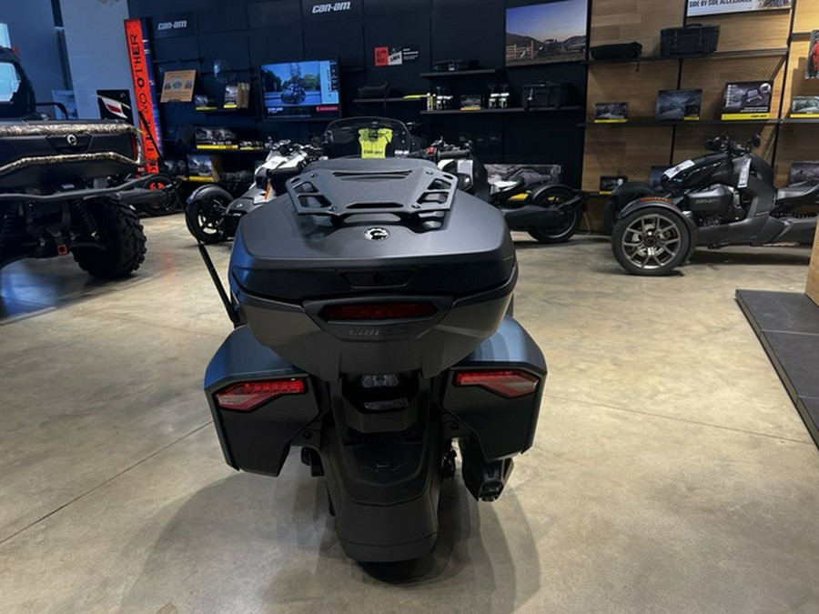 2024 Can-Am Spyder F3 Limited Dark Wheels
