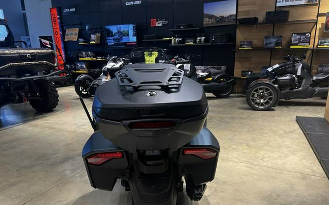 2024 Can-Am Spyder F3 Limited Dark Wheels