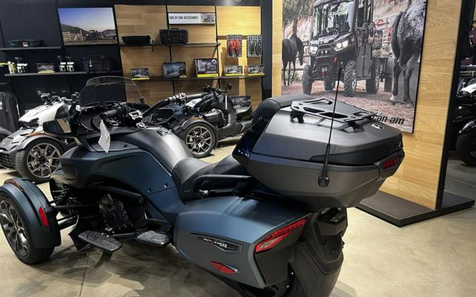 2024 Can-Am Spyder F3 Limited Dark Wheels