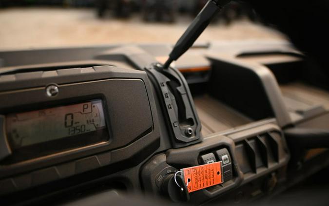 2025 Can-Am Defender MAX DPS HD10