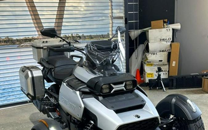 2025 Can-Am Canyon XT