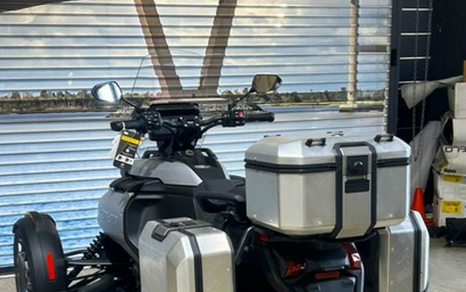 2025 Can-Am Canyon XT