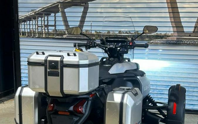 2025 Can-Am Canyon XT