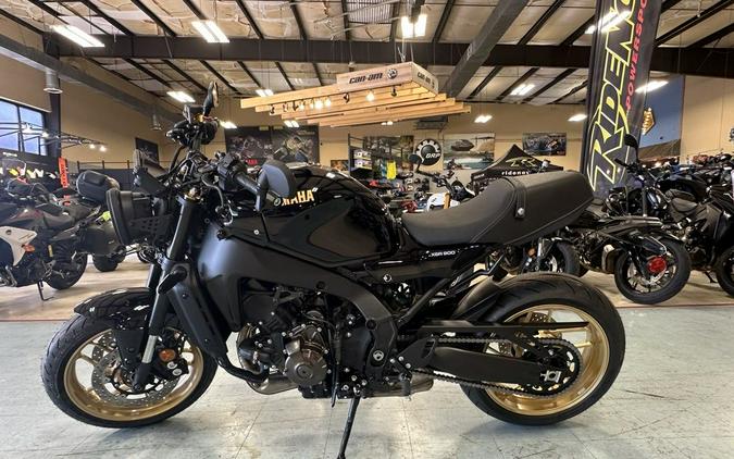 2025 Yamaha XSR900
