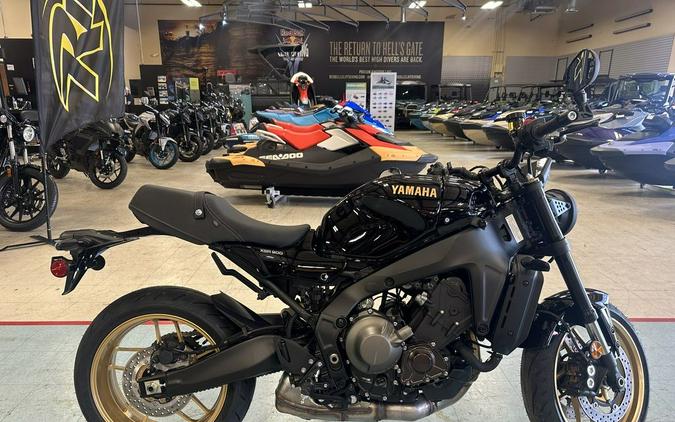 2025 Yamaha XSR900