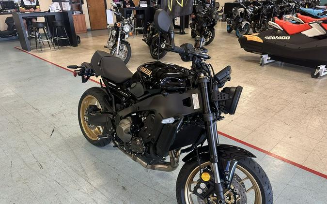 2025 Yamaha XSR900