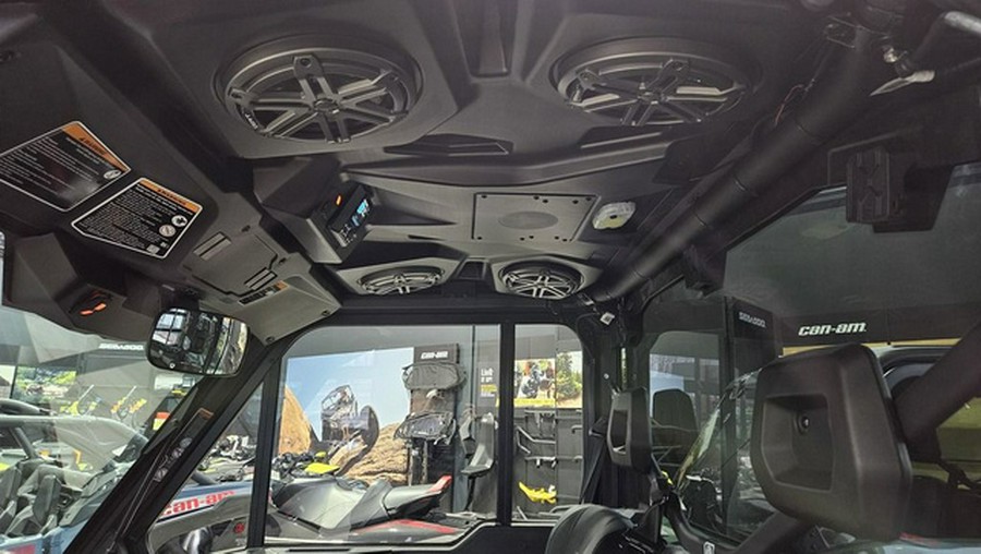 2025 Can-Am Defender Limited HD10