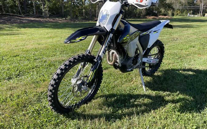 2026 Triumph TF 450-E