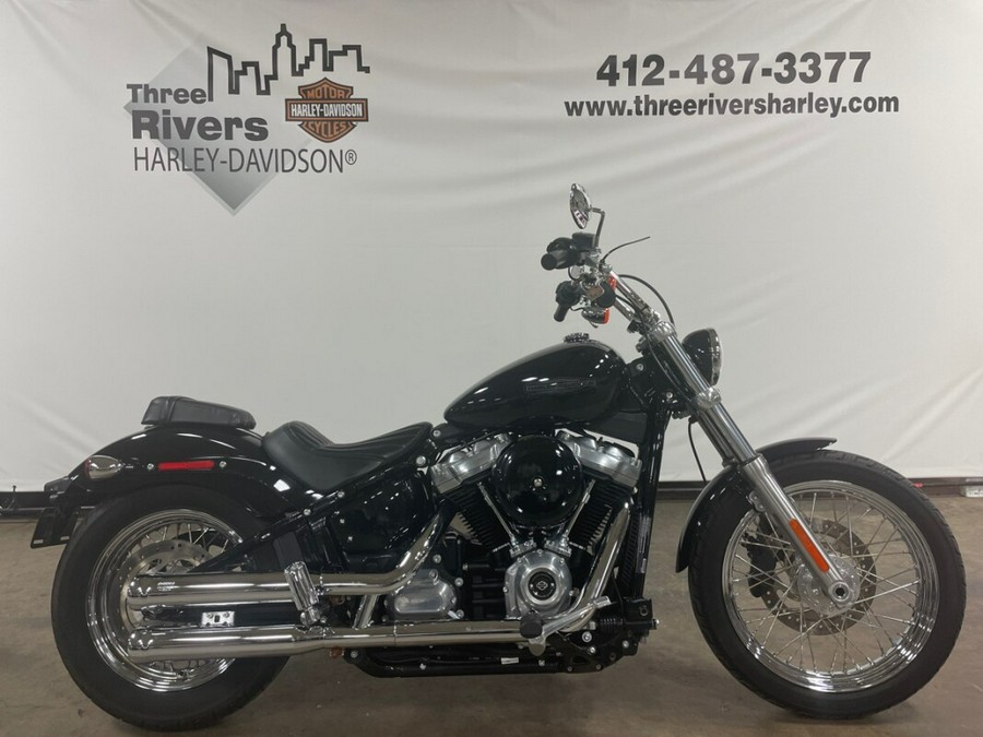 2020 Harley-Davidson® Softail Standard® Vivid Black