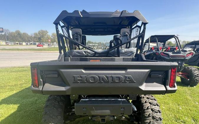 2023 Honda® Pioneer 1000-6 Deluxe Crew