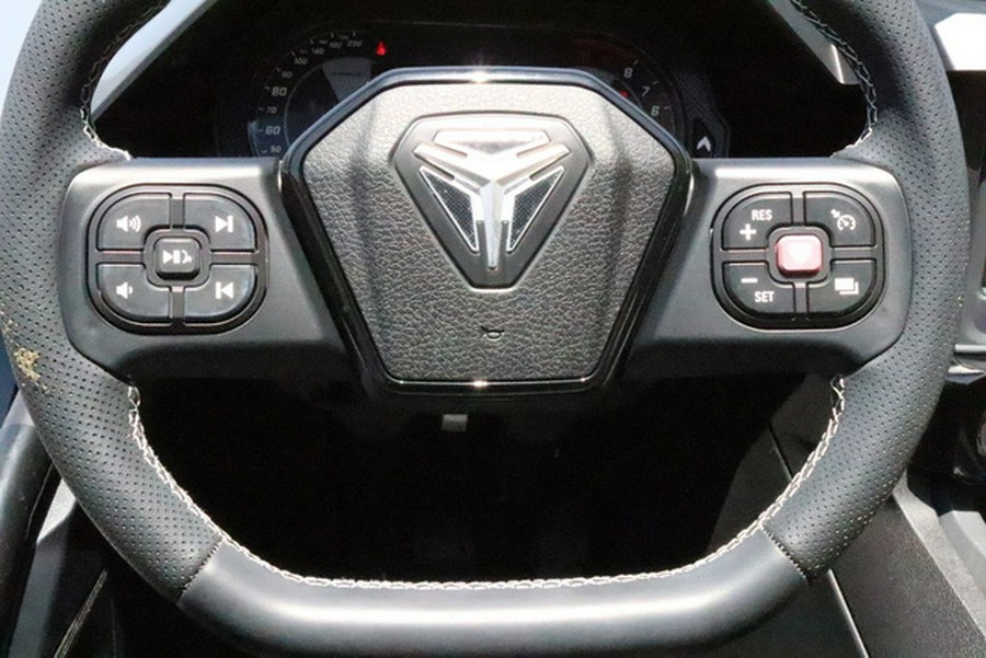 2023 Polaris Slingshot SLINGSHOT SLR Lime Shadow (Autodrive)