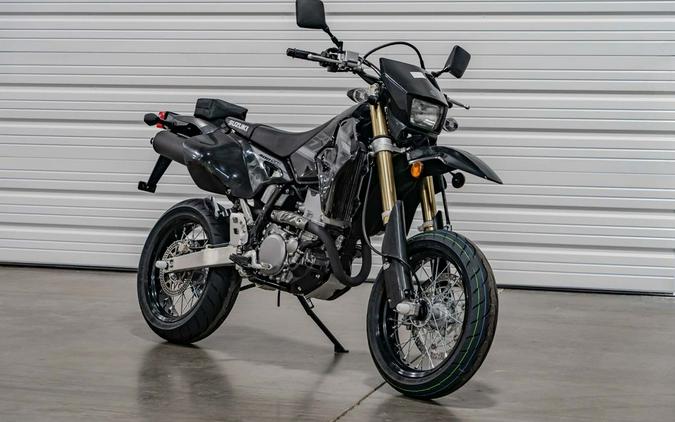 2024 Suzuki DR-Z400SM