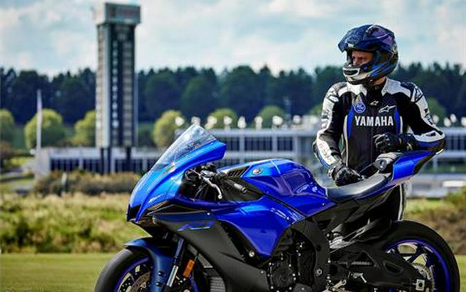 2022 Yamaha YZF-R1