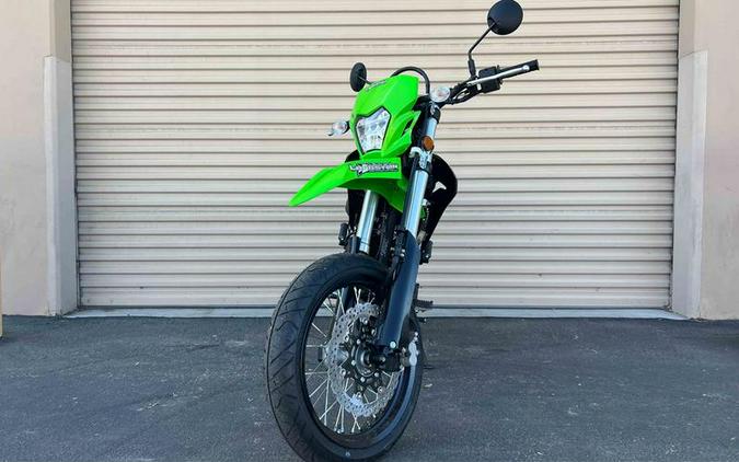 2023 Kawasaki KLX230SM Review [A Dozen Fast Facts]