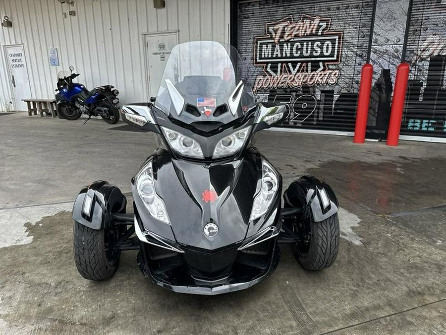 2016 Can-Am® Spyder® RT-S 6-Speed Manual (SM6)