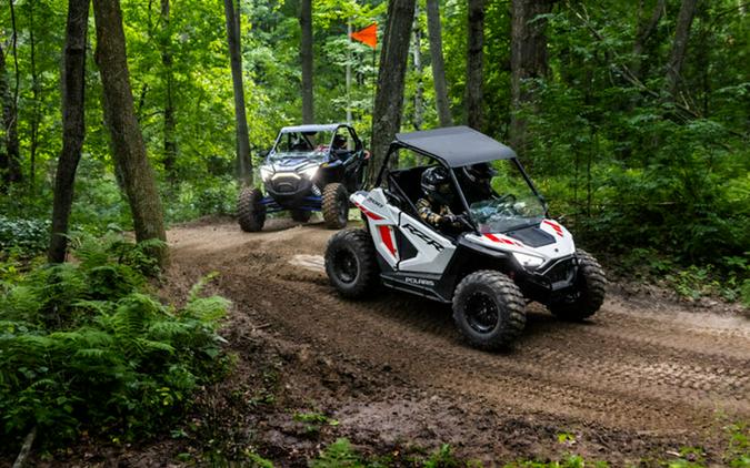 2023 Polaris RZR 200 EFI