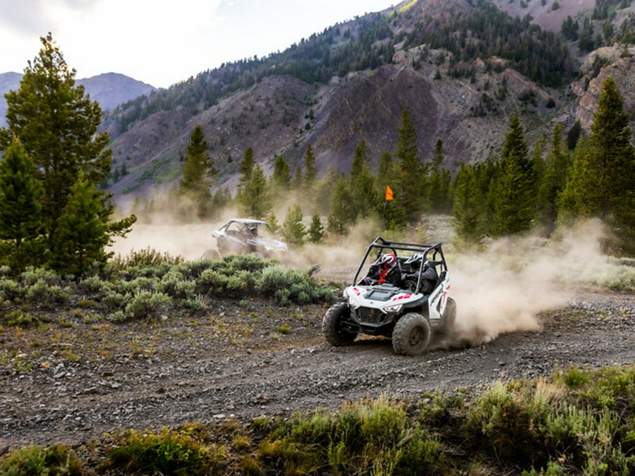 2023 Polaris RZR 200 EFI