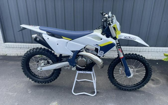 2025 Husqvarna® TE 300