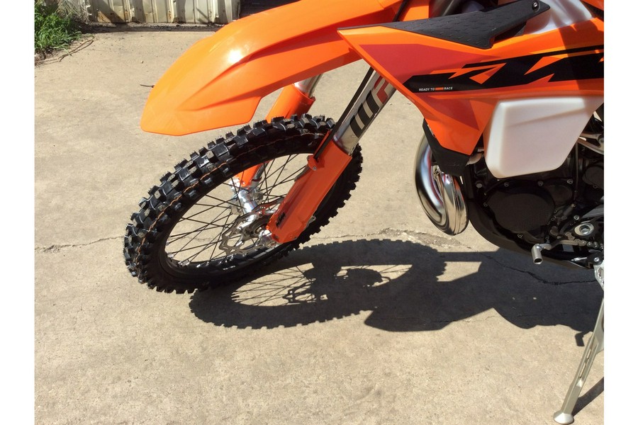 2025 KTM 250 XC