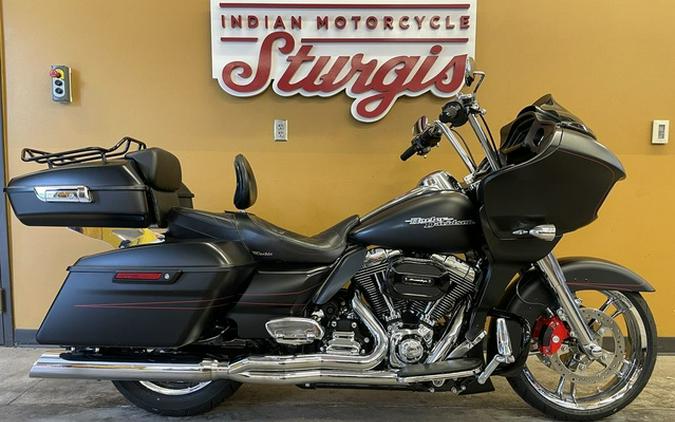 2014 Harley-Davidson FLHXS - Street Glide Special