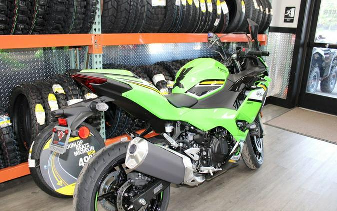 2025 Kawasaki Ninja 500 KRT Edition SE ABS