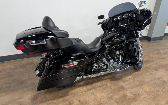 2016 Harley-Davidson® FLHTKL - Ultra Limited Low