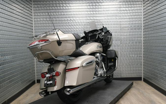 2026 INDIAN MOTORCYCLE PURSUIT LIMITED WITH 112 PACKAGE