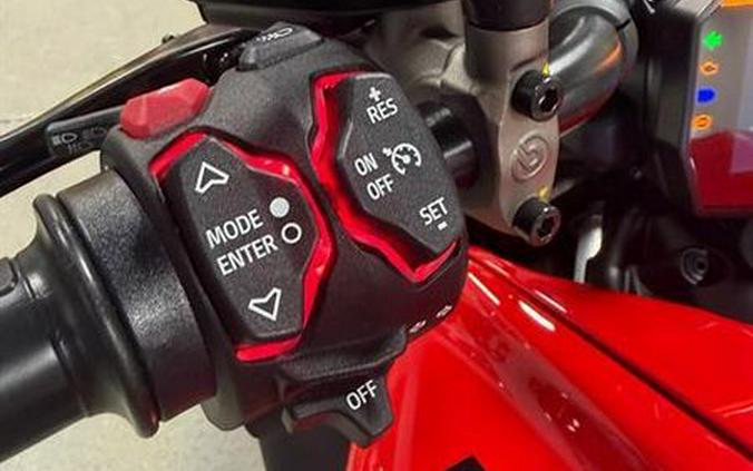 2026 Ducati Diavel V4