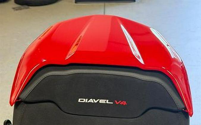 2026 Ducati Diavel V4
