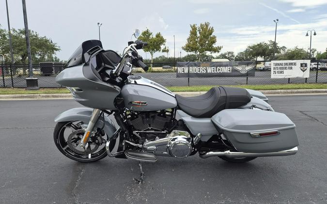 FLTRX 2026 Road Glide