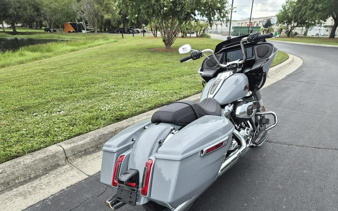 FLTRX 2026 Road Glide