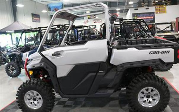 2024 Can-Am Defender X MR With Half Doors HD10